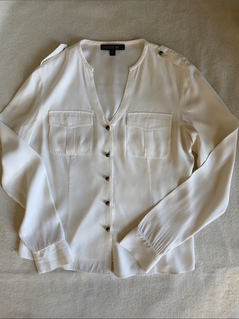 Lafayette 148 New York Ivory Creme Silk Button-Front V-Neck Blouse Sz 6 EUC